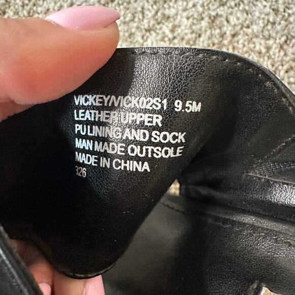 STEVE MADDEN Women's Vicky Chunky Block Heel Sandals Size 9.5M In Black - Picture 7 of 7